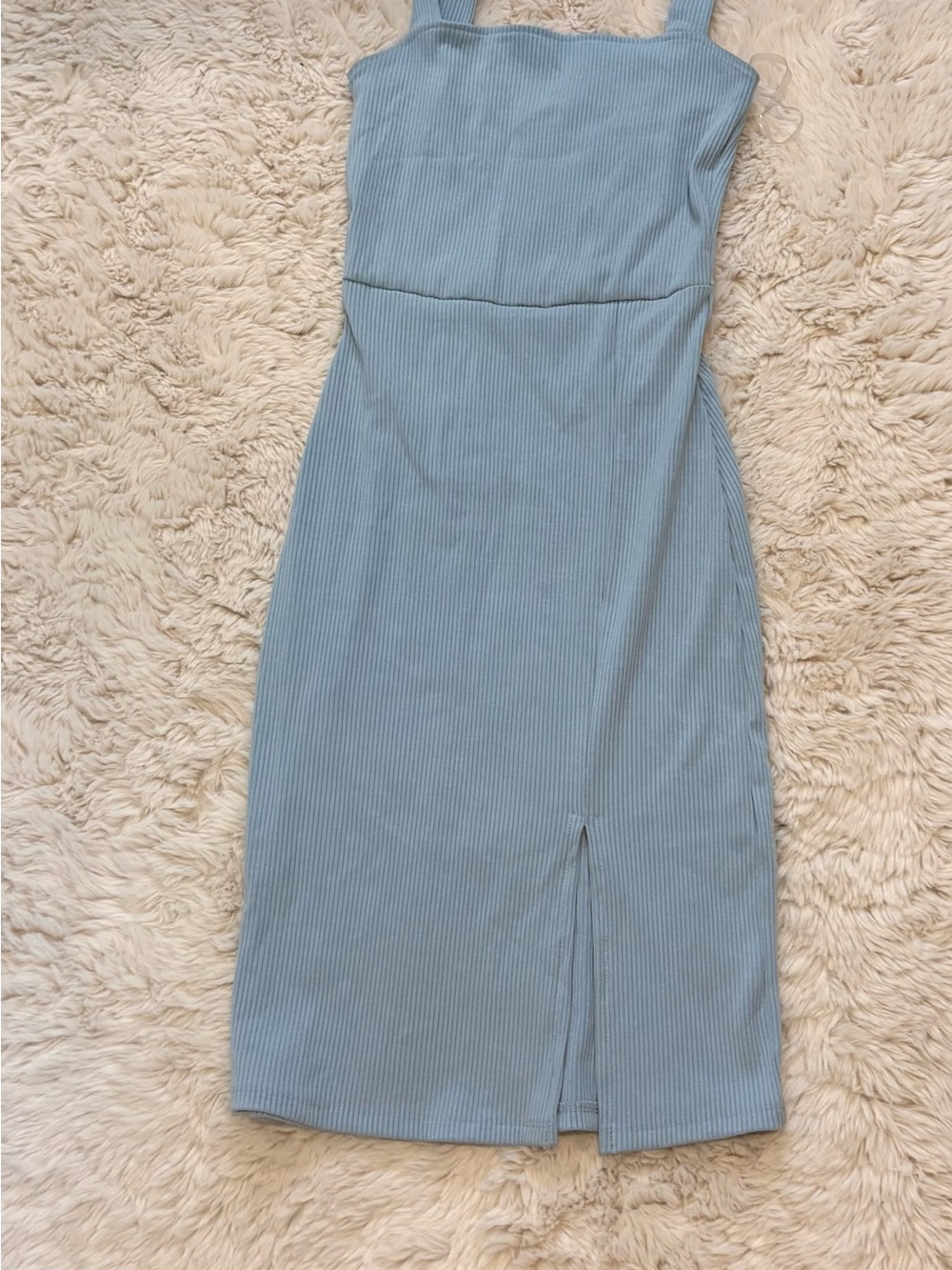 Sleek Ribbed Maxi Dress in Dusty Blue